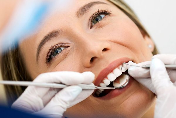 diş implantmı diş köprüsümü